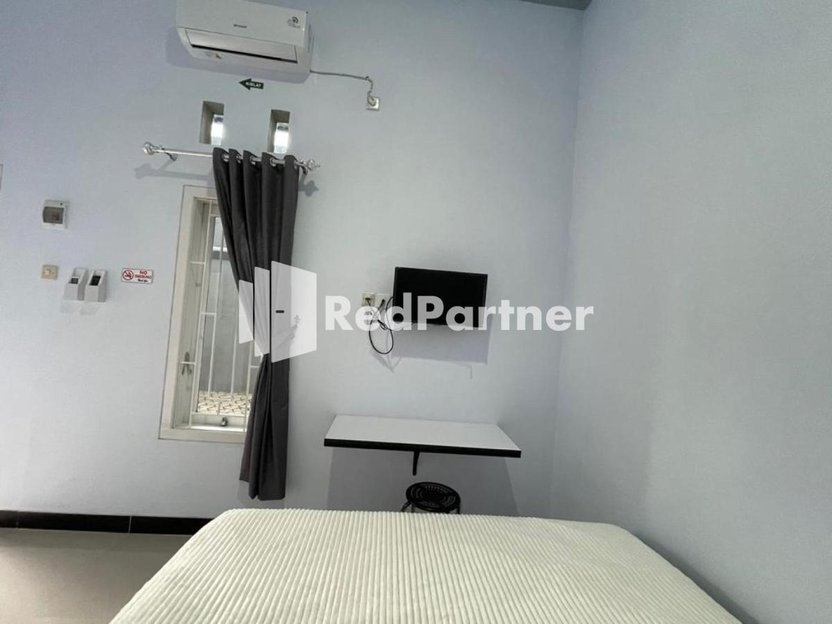 N3 Syariah Near Stasiun Tegal Mitra Reddoorz Hotel Kültér fotó
